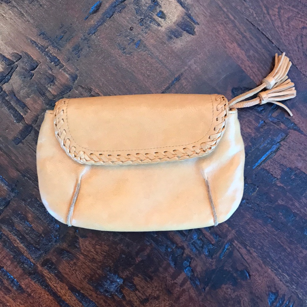Hobo Leather clutch - mustard yellow